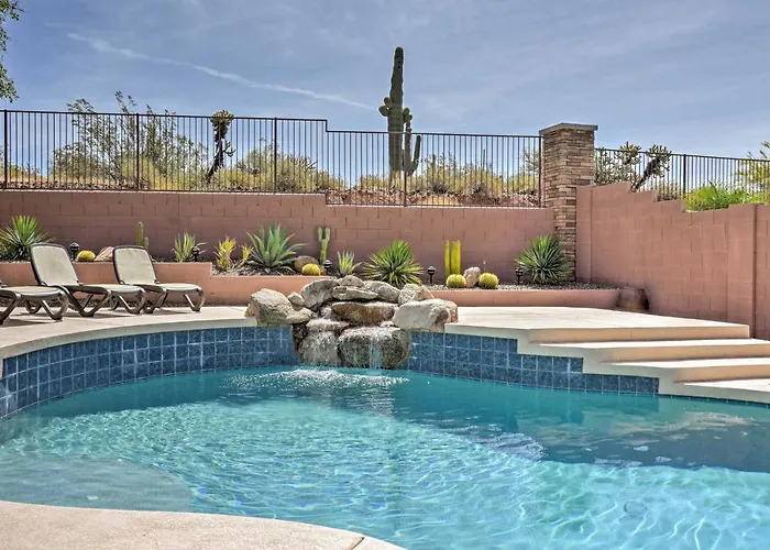 Holiday home North Phoenix W/ Pool: Hike, Swim & Shop! Anthem